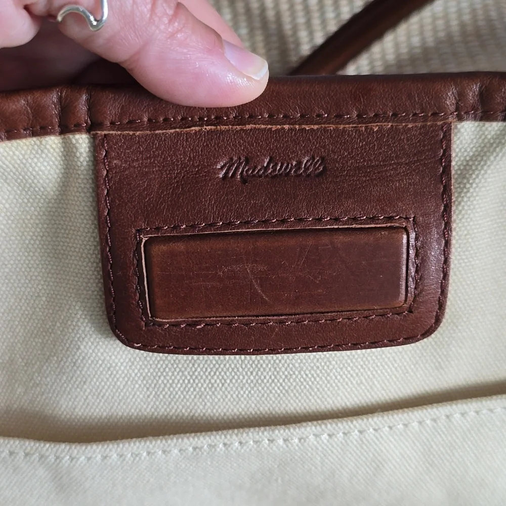 Madewell The Leather-Trimmed Straw Tote In Rustic Twig Multi - Picture 12 of 15